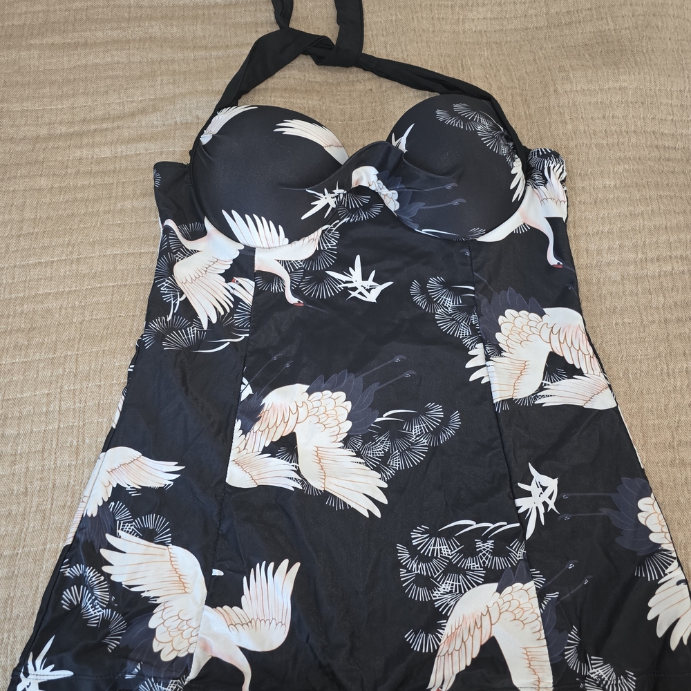 Elegant Black Crane Print One Piece Swimsuit